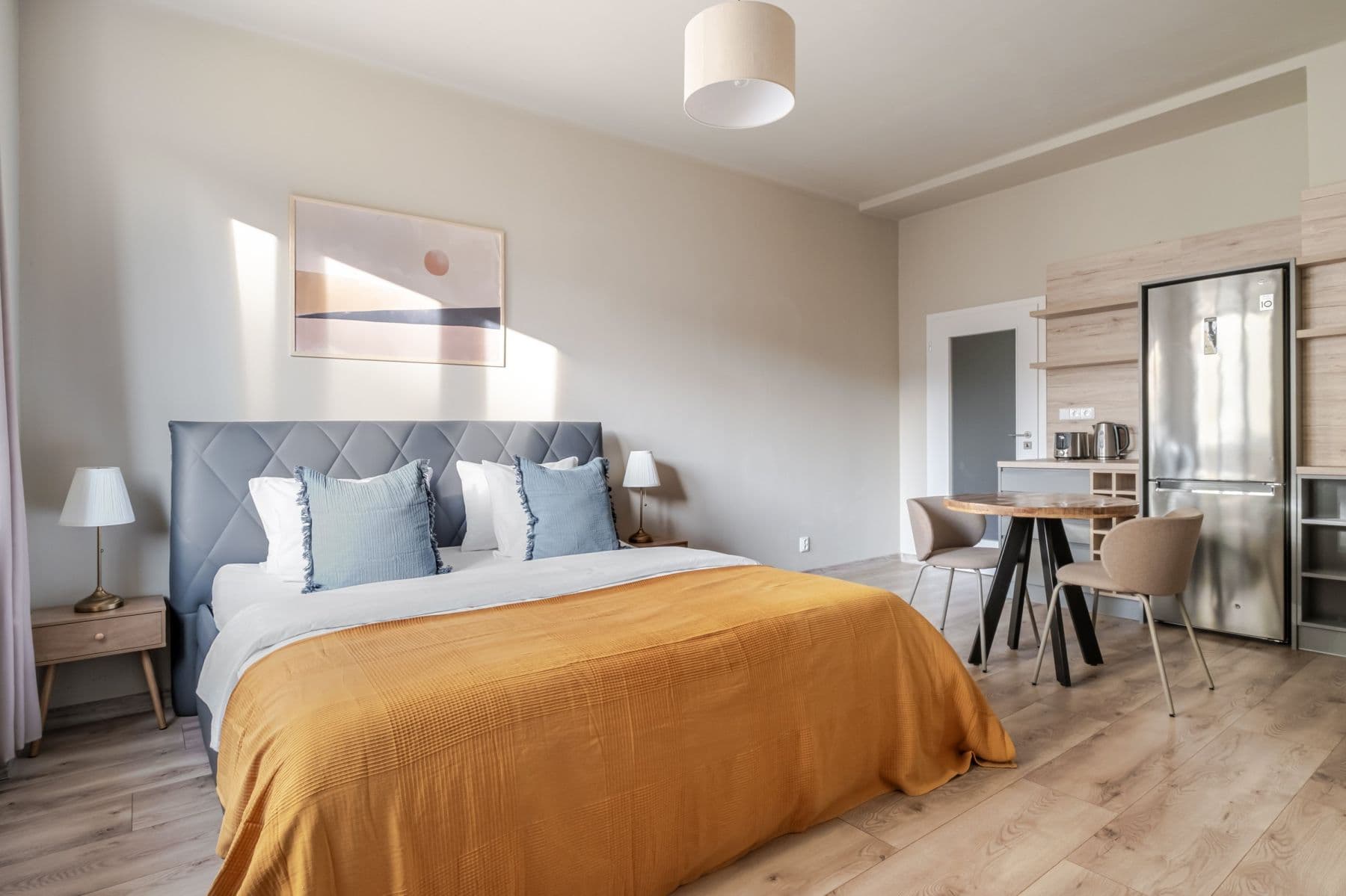 Prenájom bytu 37 m², Dvacátého Osmého Pluku, Praha, Praha Prenájom bytu 37 m², Dvacátého Osmého Pluku, Praha, Praha