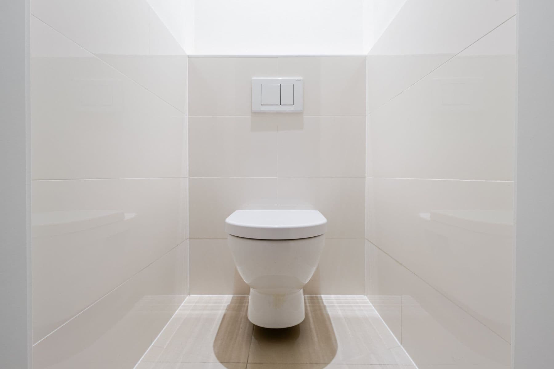 Prenájom bytu 37 m², Dvacátého Osmého Pluku, Praha, Praha Prenájom bytu 37 m², Dvacátého Osmého Pluku, Praha, Praha