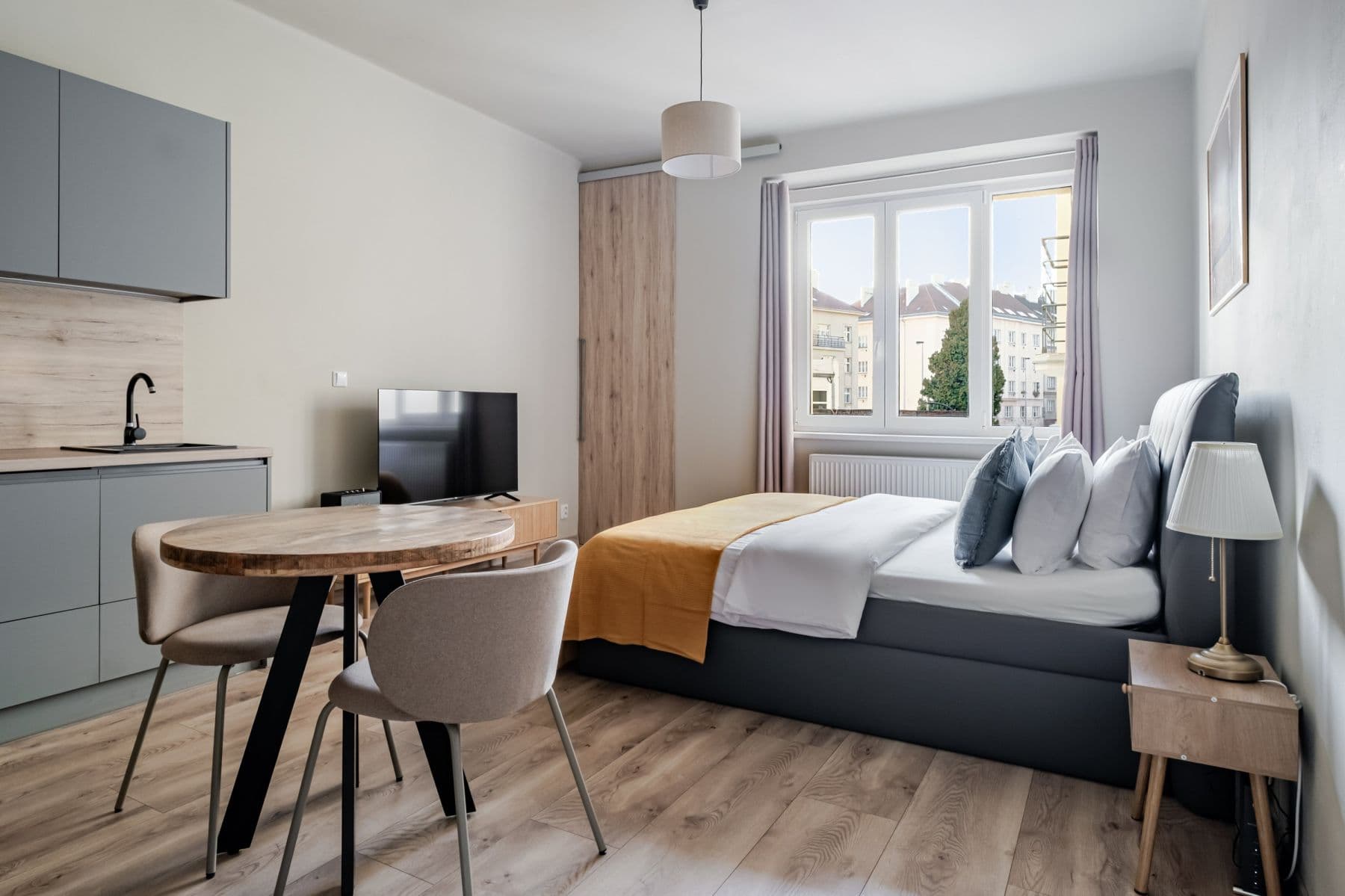 Prenájom bytu 37 m², Dvacátého Osmého Pluku, Praha, Praha Prenájom bytu 37 m², Dvacátého Osmého Pluku, Praha, Praha