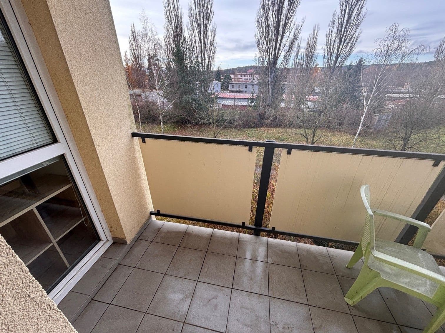 Prenájom bytu 1-izbový 38 m², Dukelských hrdinů, Rakovník, Středočeský kraj Prenájom bytu 1-izbový 38 m², Dukelských hrdinů, Rakovník, Středočeský kraj