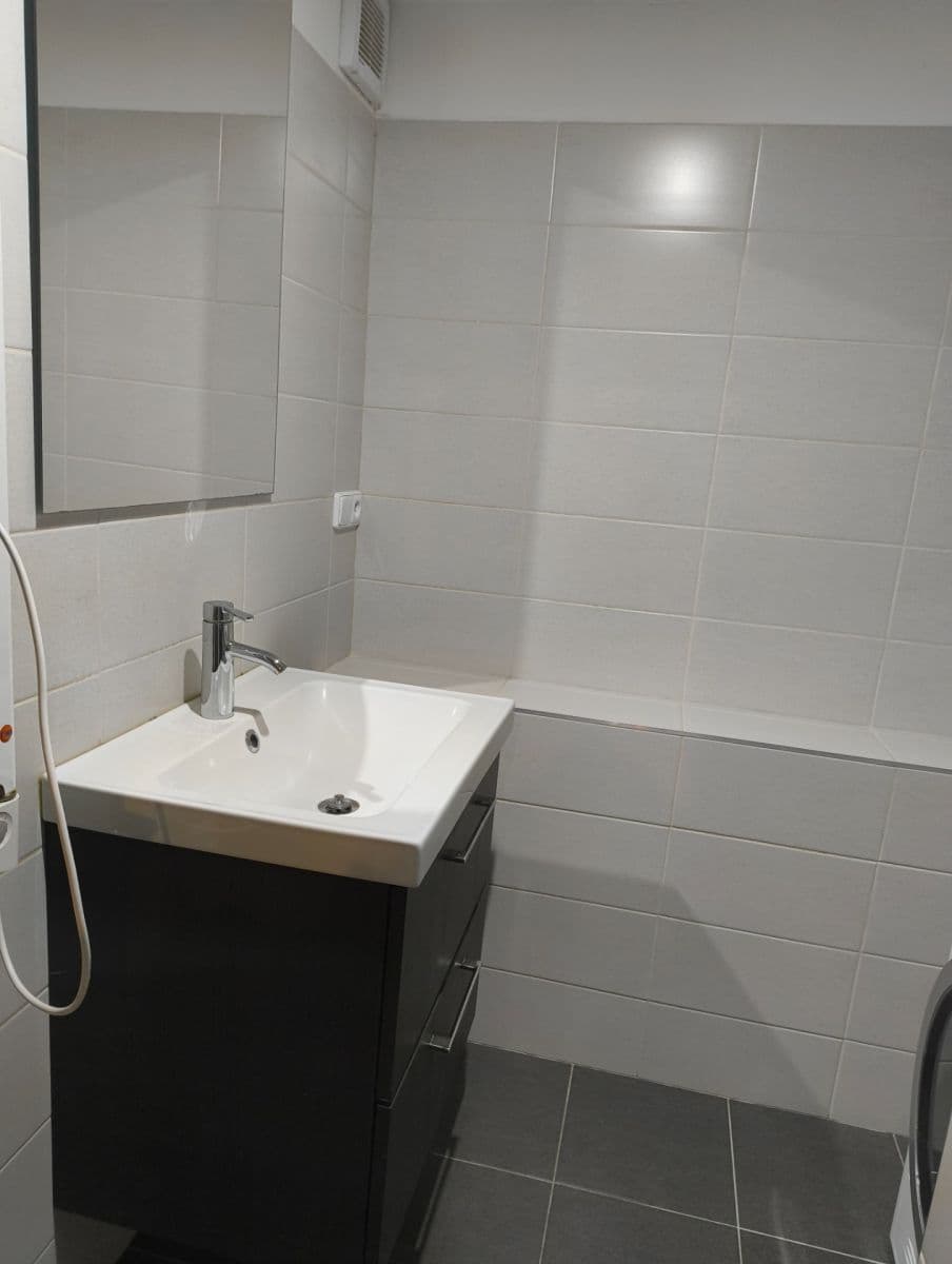 Prenájom bytu 2-izbový 57 m², Antonína Dvořáka, Dobříš, Středočeský kraj Prenájom bytu 2-izbový 57 m², Antonína Dvořáka, Dobříš, Středočeský kraj