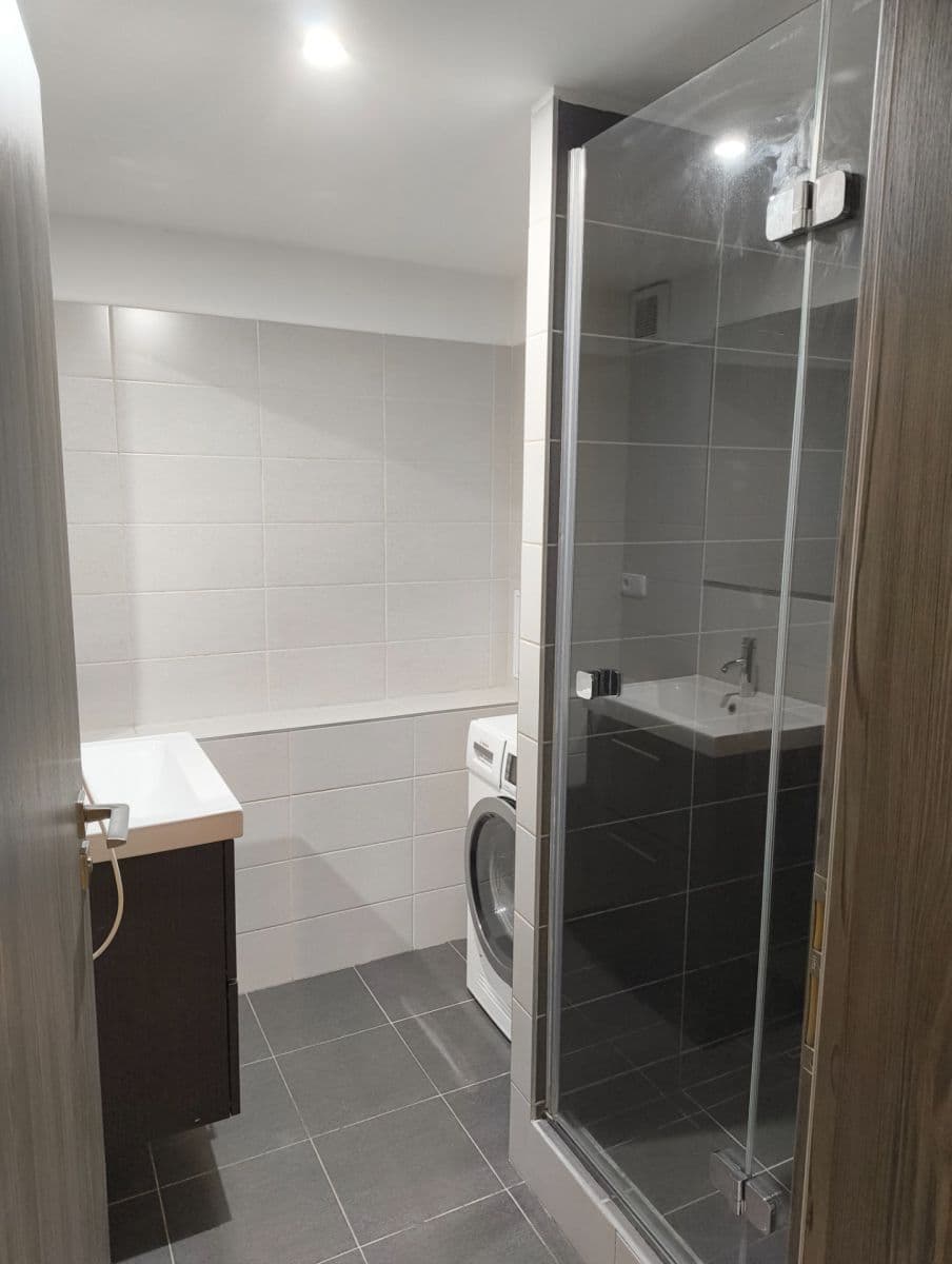 Prenájom bytu 2-izbový 57 m², Antonína Dvořáka, Dobříš, Středočeský kraj Prenájom bytu 2-izbový 57 m², Antonína Dvořáka, Dobříš, Středočeský kraj