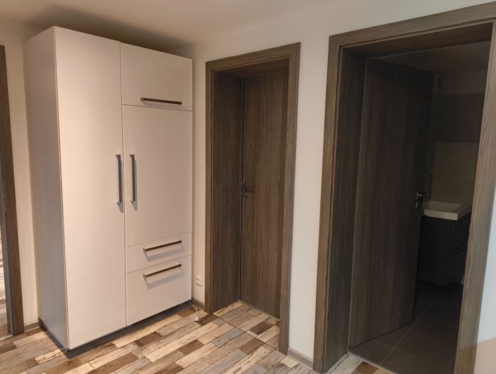 Prenájom bytu 2-izbový 57 m², Antonína Dvořáka, Dobříš, Středočeský kraj Prenájom bytu 2-izbový 57 m², Antonína Dvořáka, Dobříš, Středočeský kraj