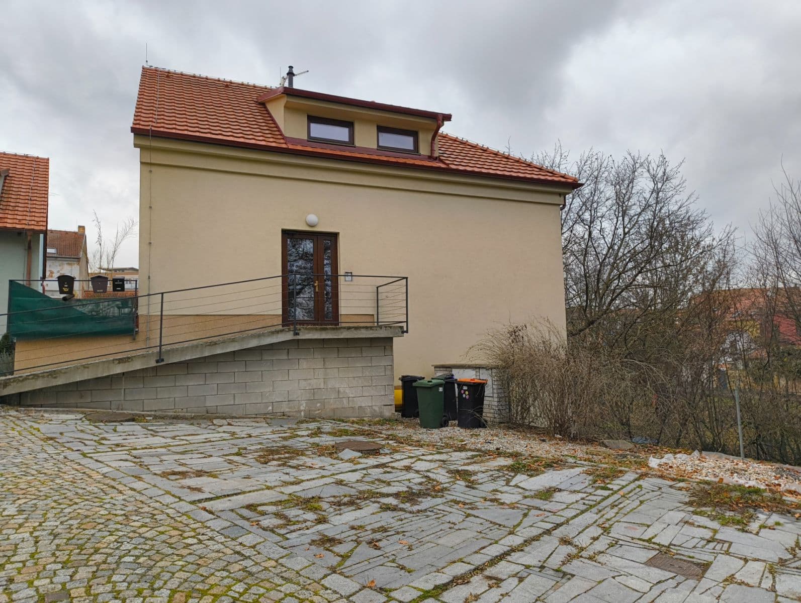 Prenájom bytu 2-izbový 57 m², Antonína Dvořáka, Dobříš, Středočeský kraj Prenájom bytu 2-izbový 57 m², Antonína Dvořáka, Dobříš, Středočeský kraj