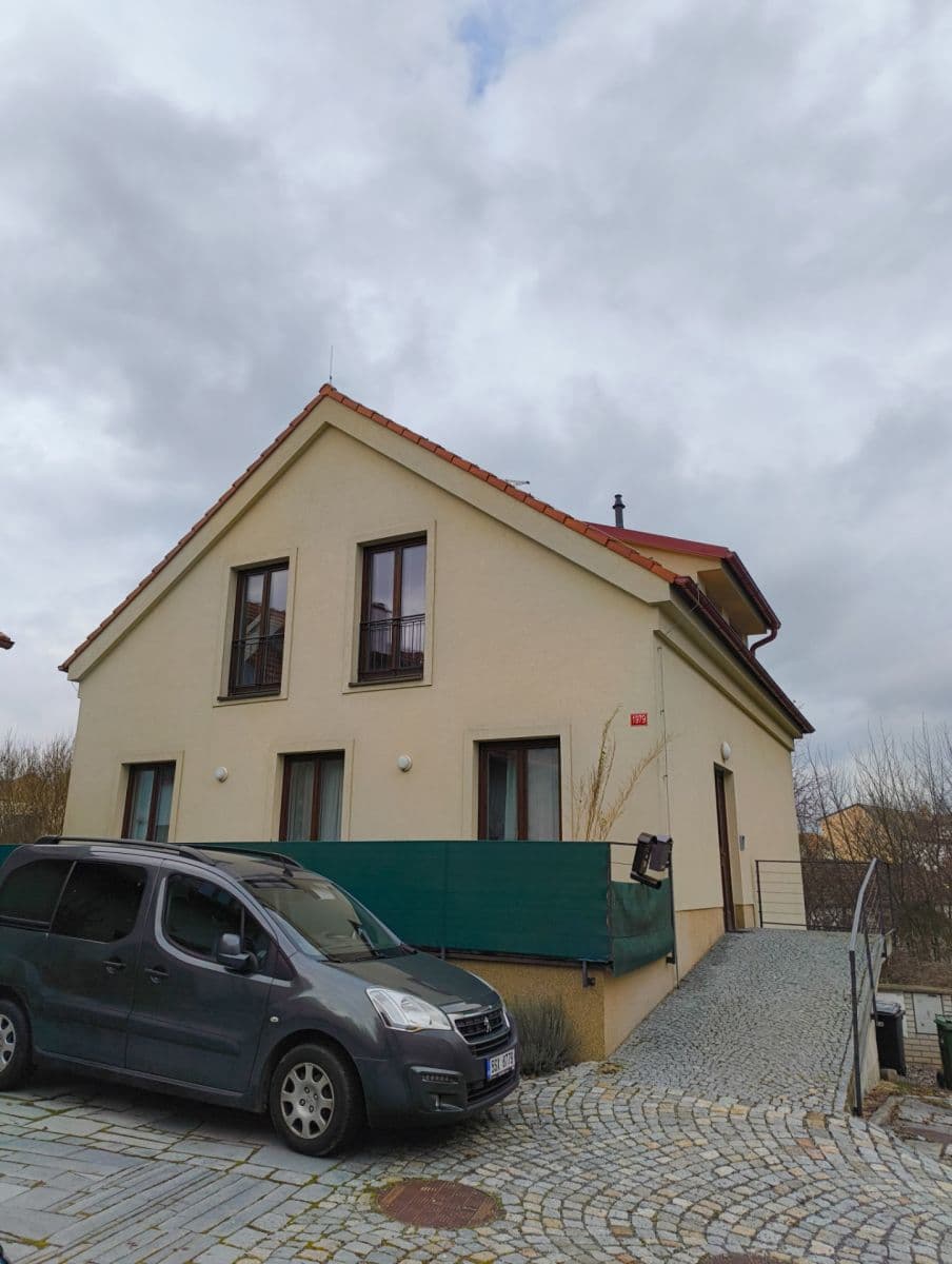 Prenájom bytu 2-izbový 57 m², Antonína Dvořáka, Dobříš, Středočeský kraj Prenájom bytu 2-izbový 57 m², Antonína Dvořáka, Dobříš, Středočeský kraj