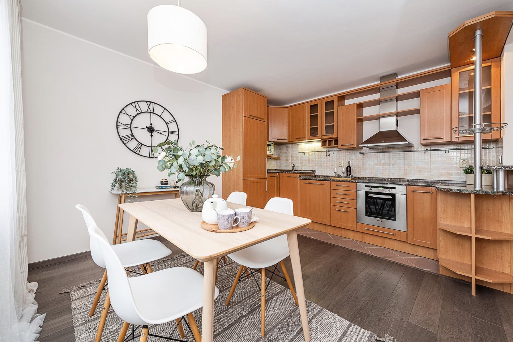 Predaj bytu 3-izbový 62 m², Sportovců, Hostivice, Středočeský kraj Predaj bytu 3-izbový 62 m², Sportovců, Hostivice, Středočeský kraj