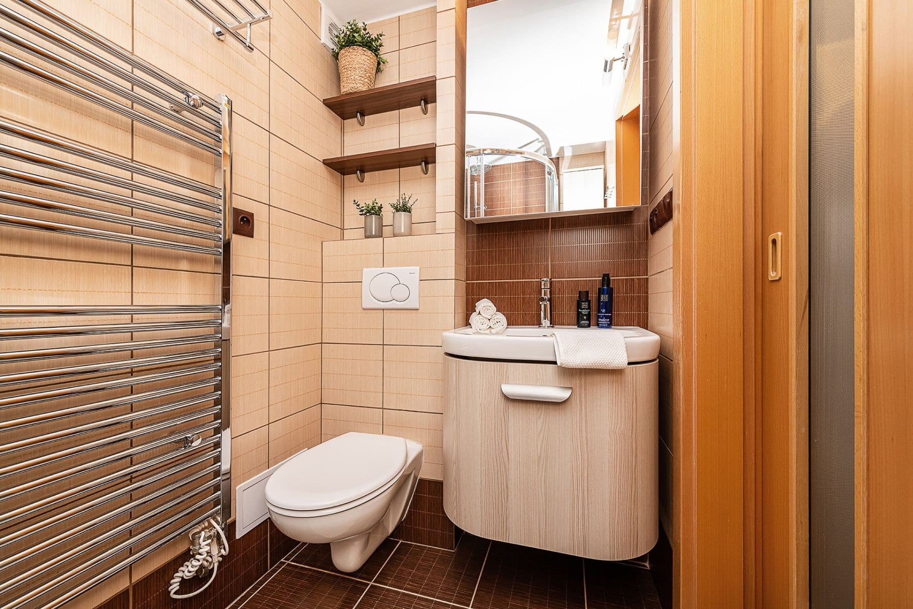 Predaj bytu 3-izbový 62 m², Sportovců, Hostivice, Středočeský kraj Predaj bytu 3-izbový 62 m², Sportovců, Hostivice, Středočeský kraj