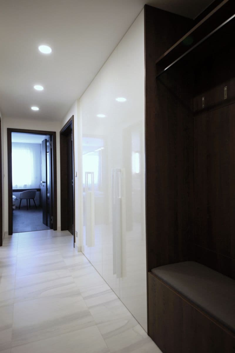 Prenájom bytu 70 m², Rubešova, Praha, Praha Prenájom bytu 70 m², Rubešova, Praha, Praha