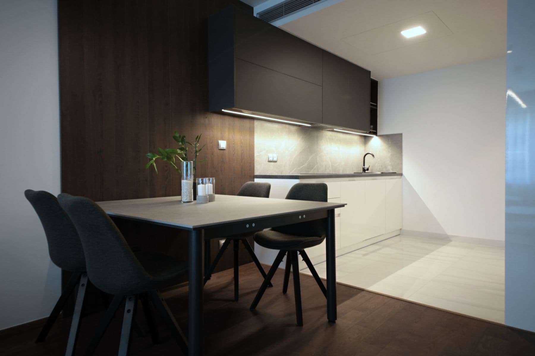 Prenájom bytu 70 m², Rubešova, Praha, Praha Prenájom bytu 70 m², Rubešova, Praha, Praha