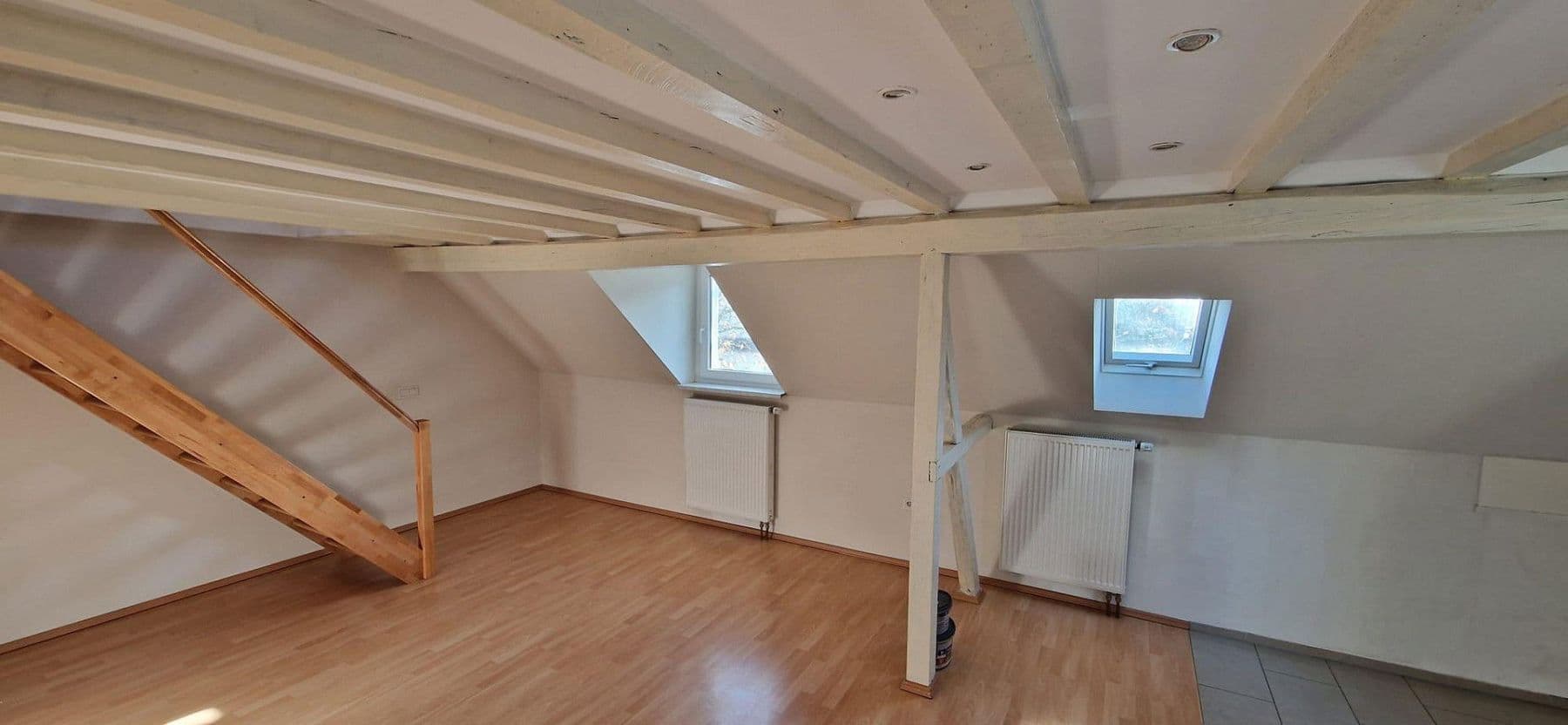 Prenájom bytu 3-izbový 65 m², Wupperstr. 101, Solingen, Severné Porýnie - Westfálsko Prenájom bytu 3-izbový 65 m², Wupperstr. 101, Solingen, Severné Porýnie - Westfálsko