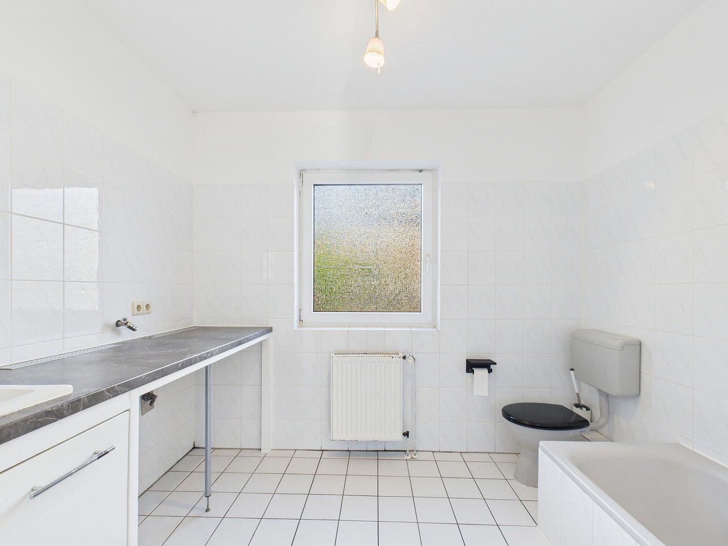 Prenájom bytu 2-izbový 70 m², Bremen, Brémy Prenájom bytu 2-izbový 70 m², Bremen, Brémy