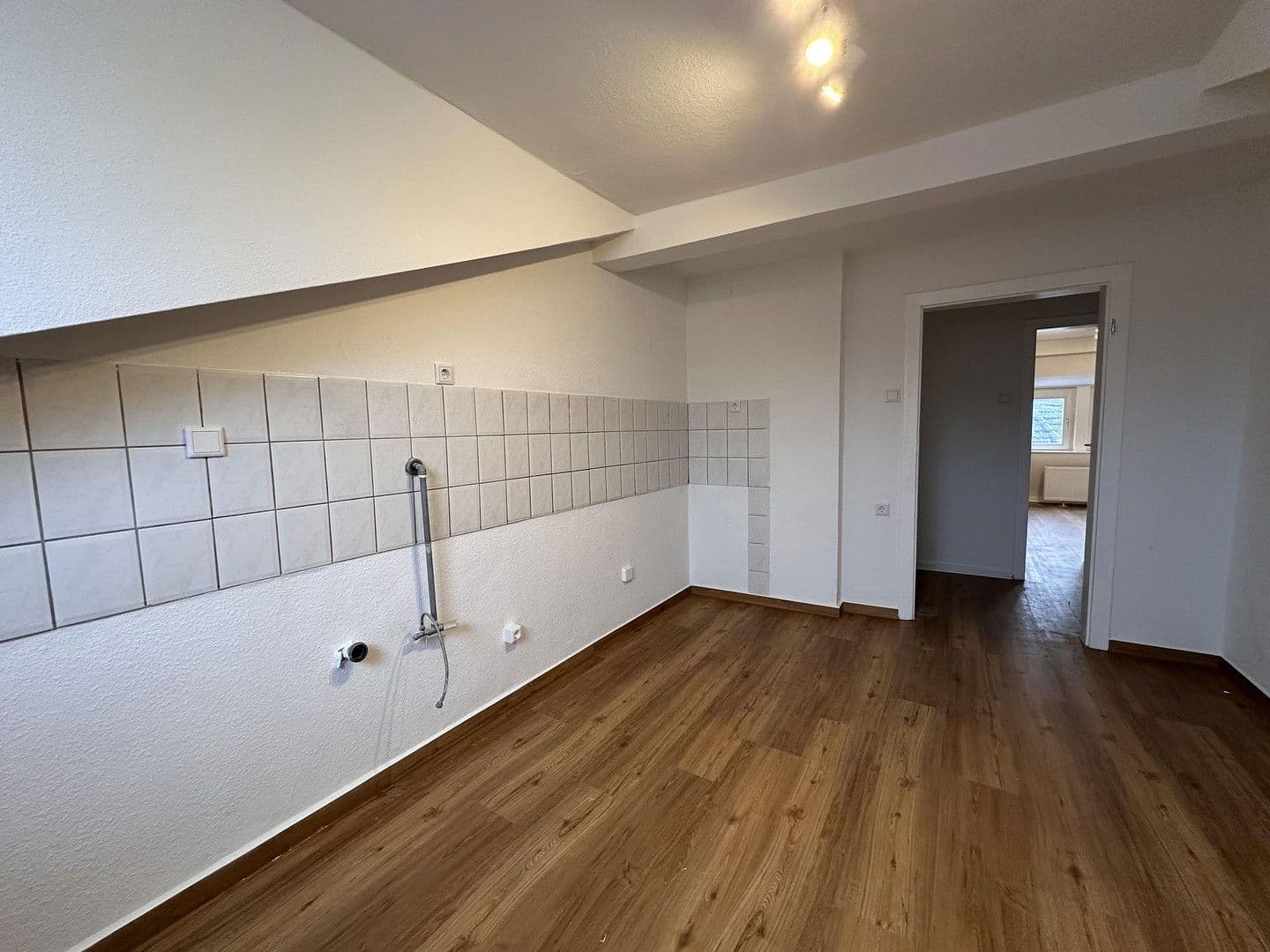 Predaj bytu 3-izbový 78 m², Matthiashofstrasse 22, Aachen, Severné Porýnie - Westfálsko Predaj bytu 3-izbový 78 m², Matthiashofstrasse 22, Aachen, Severné Porýnie - Westfálsko