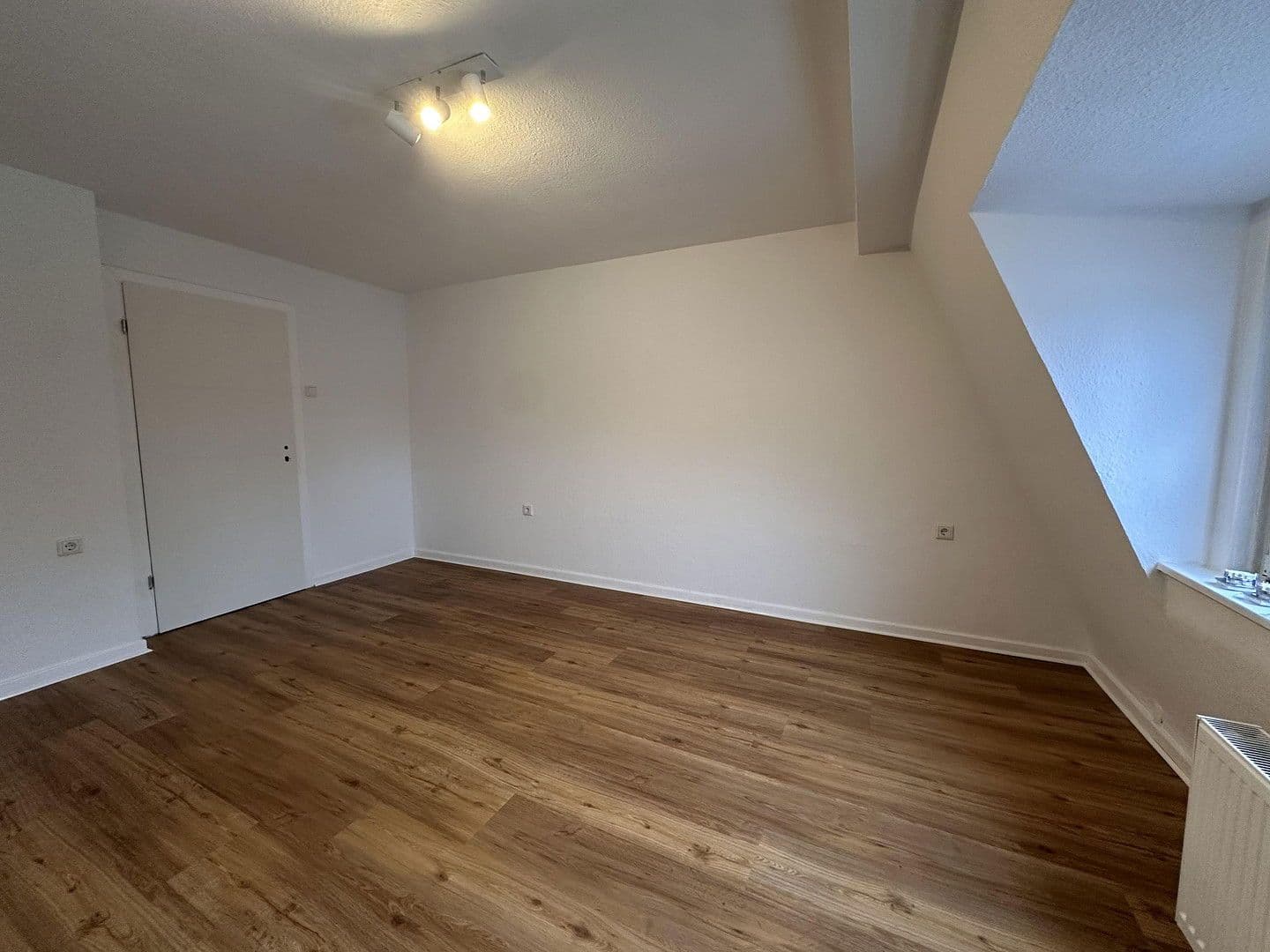 Predaj bytu 3-izbový 78 m², Matthiashofstrasse 22, Aachen, Severné Porýnie - Westfálsko Predaj bytu 3-izbový 78 m², Matthiashofstrasse 22, Aachen, Severné Porýnie - Westfálsko