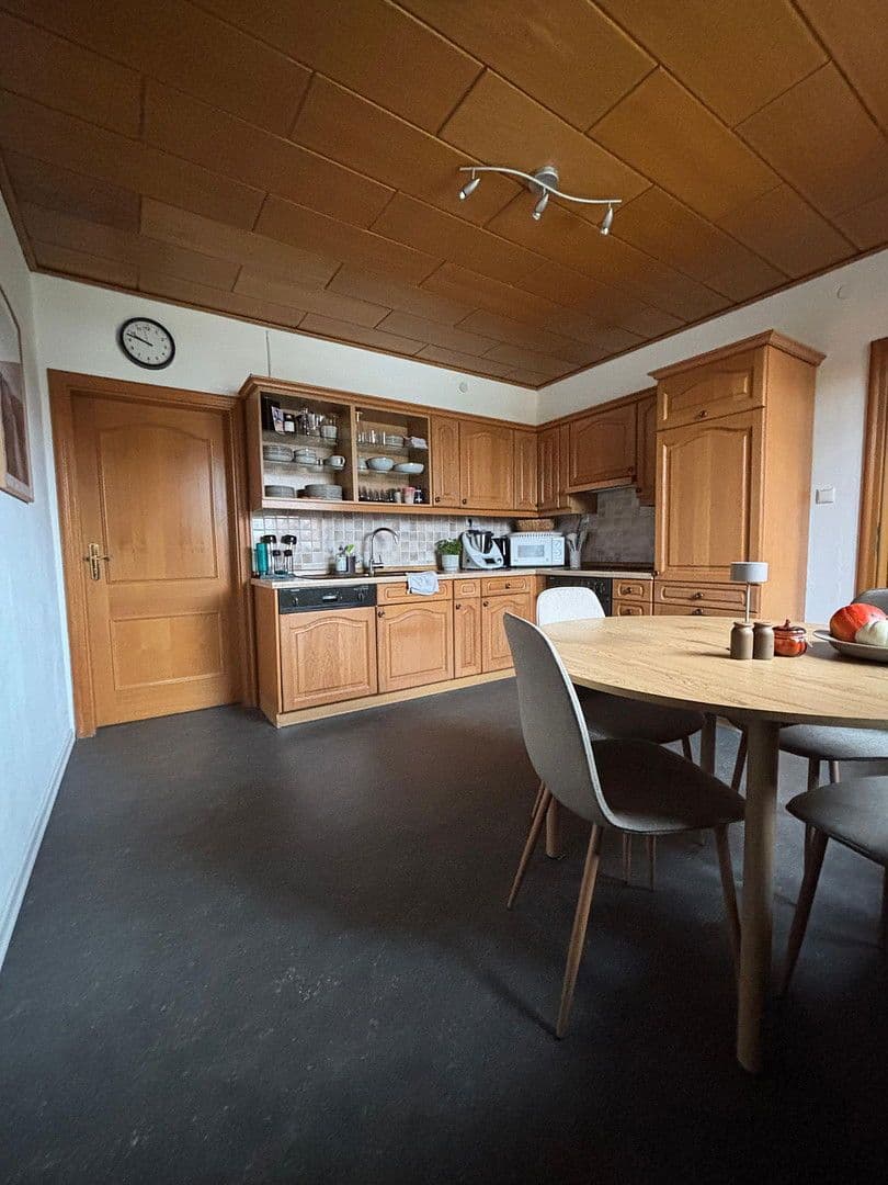 Predaj domu 152 m², pozemek 700 m², Burgwedel, Dolné Sasko Predaj domu 152 m², pozemek 700 m², Burgwedel, Dolné Sasko