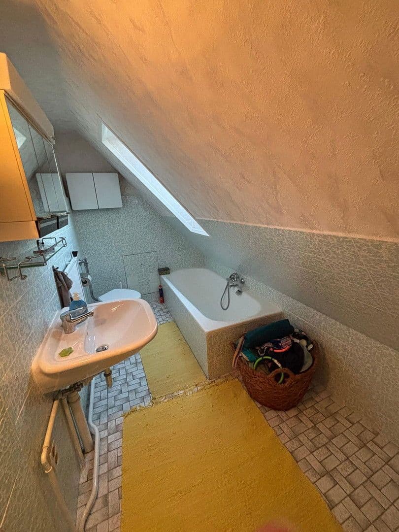 Predaj domu 152 m², pozemek 700 m², Burgwedel, Dolné Sasko Predaj domu 152 m², pozemek 700 m², Burgwedel, Dolné Sasko