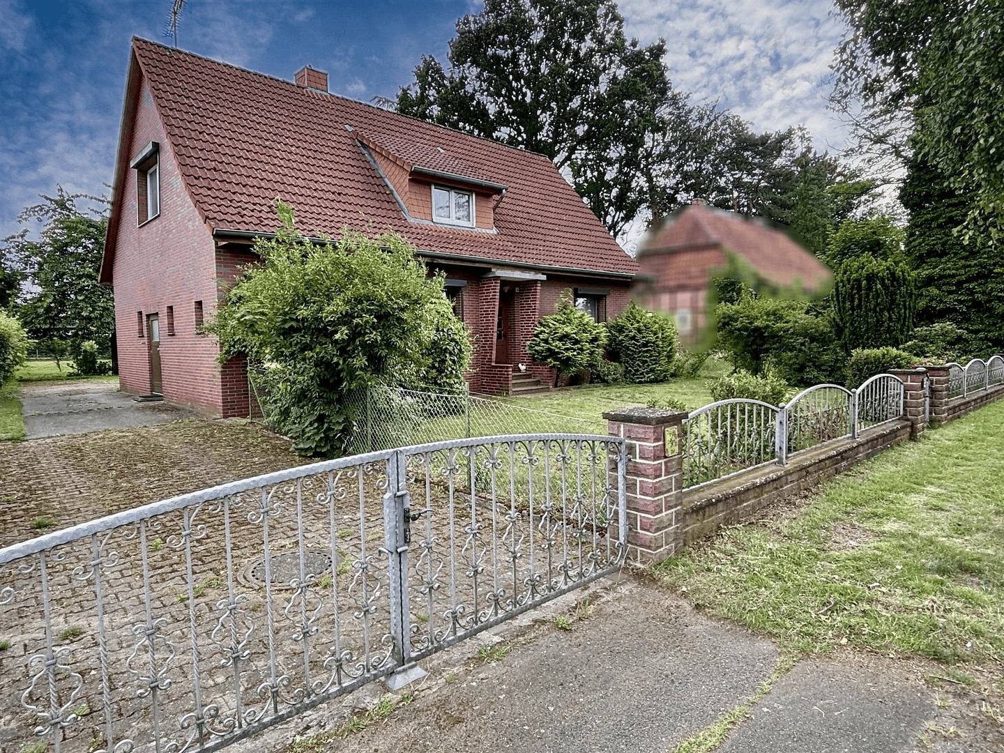 Predaj domu 152 m², pozemek 700 m², Burgwedel, Dolné Sasko Predaj domu 152 m², pozemek 700 m², Burgwedel, Dolné Sasko