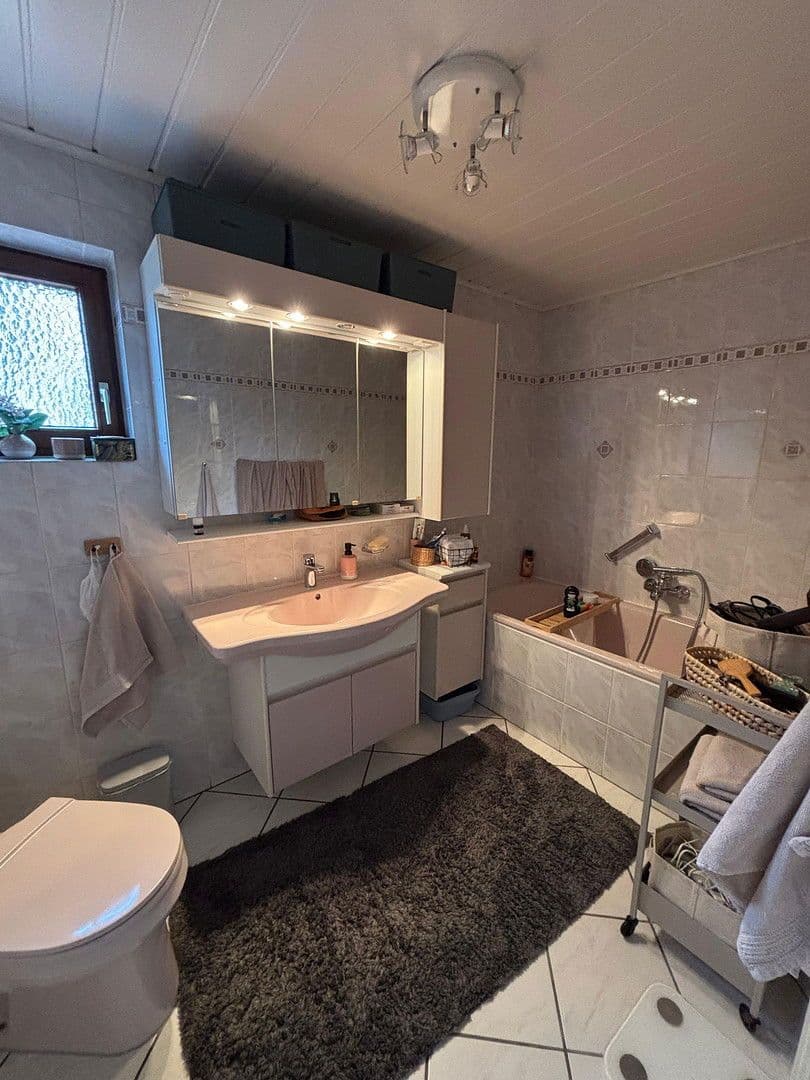 Predaj domu 152 m², pozemek 700 m², Burgwedel, Dolné Sasko Predaj domu 152 m², pozemek 700 m², Burgwedel, Dolné Sasko