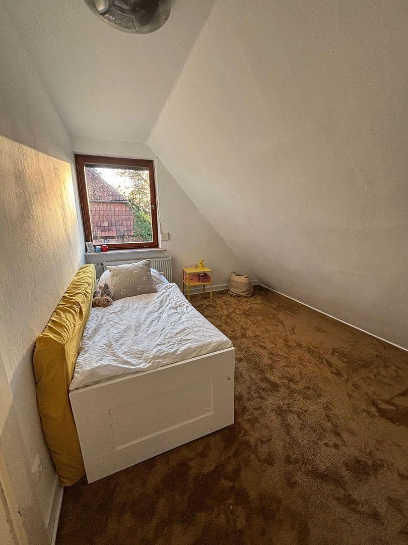 Predaj domu 152 m², pozemek 700 m², Burgwedel, Dolné Sasko Predaj domu 152 m², pozemek 700 m², Burgwedel, Dolné Sasko