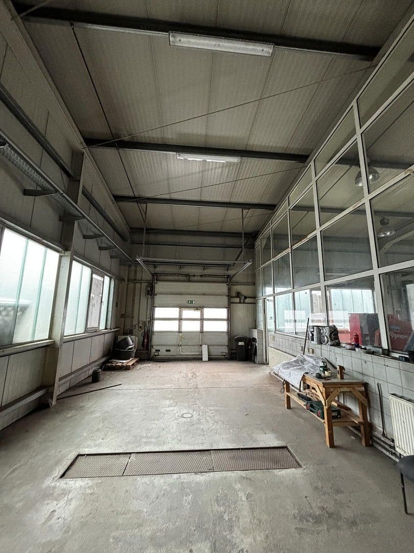 Predaj domu 1.050 m², pozemek 3.630 m², Michendorf, Brandenbursko Predaj domu 1.050 m², pozemek 3.630 m², Michendorf, Brandenbursko