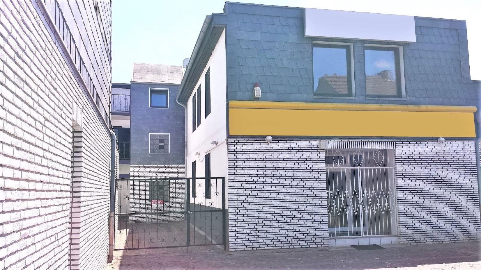 Predaj domu 770 m², pozemek 630 m², Duisburg, Severné Porýnie - Westfálsko Predaj domu 770 m², pozemek 630 m², Duisburg, Severné Porýnie - Westfálsko