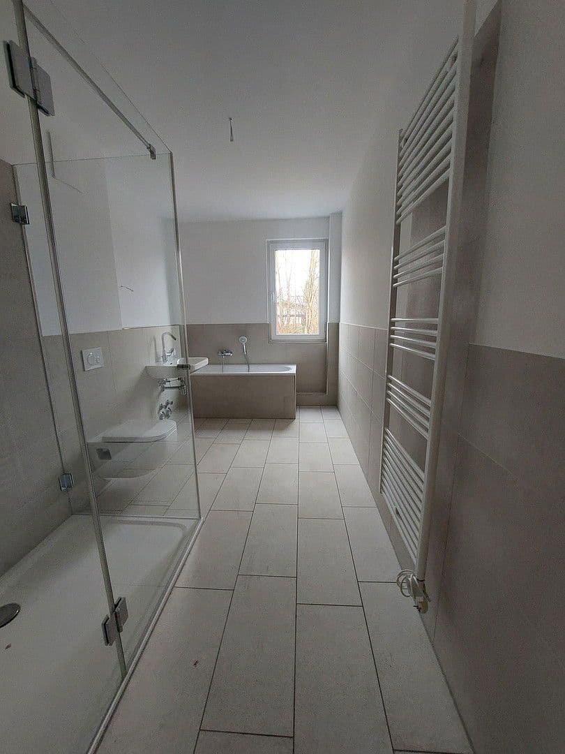 Prenájom bytu 3-izbový 93 m², Bahnhofsstrasse 4, Peenemünde, Meklenbursko-Predpomoransko Prenájom bytu 3-izbový 93 m², Bahnhofsstrasse 4, Peenemünde, Meklenbursko-Predpomoransko