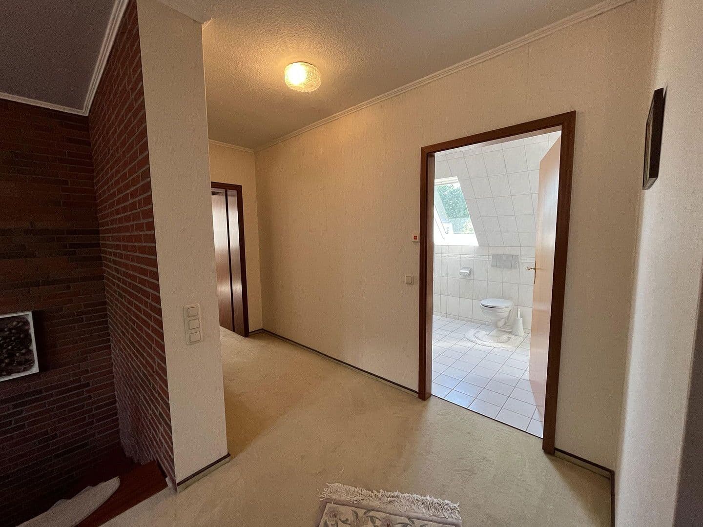 Prenájom domu 202 m², pozemek 947 m², Rellingen, Šlezvicko-Holštajnsko Prenájom domu 202 m², pozemek 947 m², Rellingen, Šlezvicko-Holštajnsko