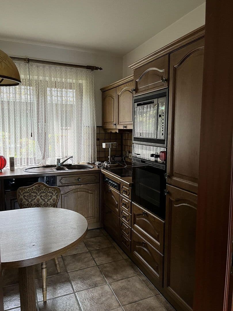 Prenájom domu 202 m², pozemek 947 m², Rellingen, Šlezvicko-Holštajnsko Prenájom domu 202 m², pozemek 947 m², Rellingen, Šlezvicko-Holštajnsko