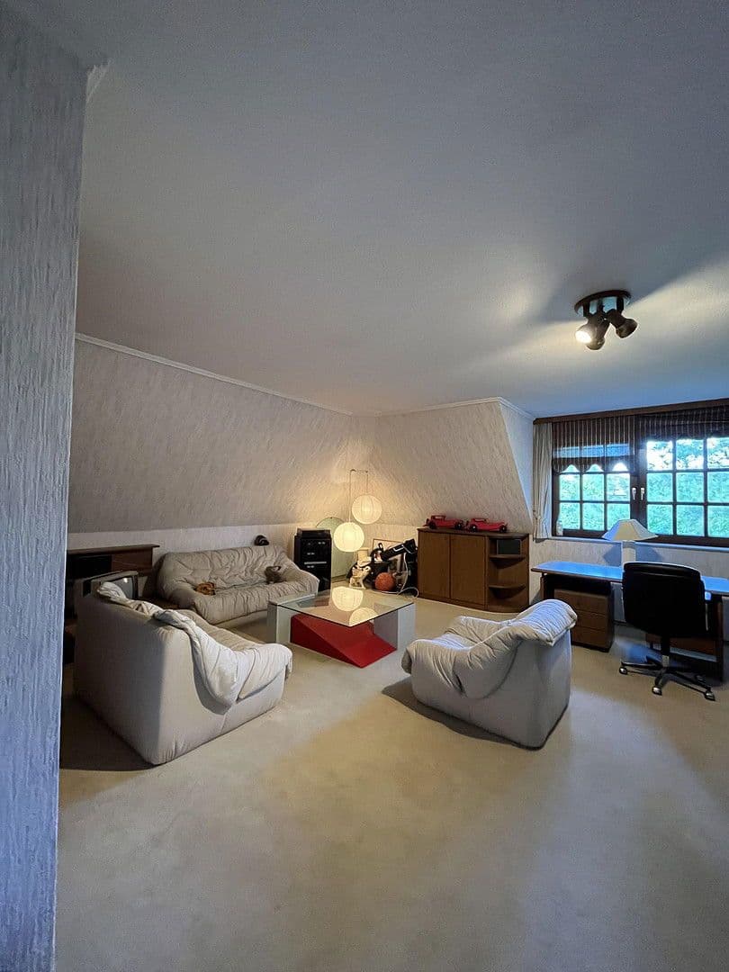 Prenájom domu 202 m², pozemek 947 m², Rellingen, Šlezvicko-Holštajnsko Prenájom domu 202 m², pozemek 947 m², Rellingen, Šlezvicko-Holštajnsko