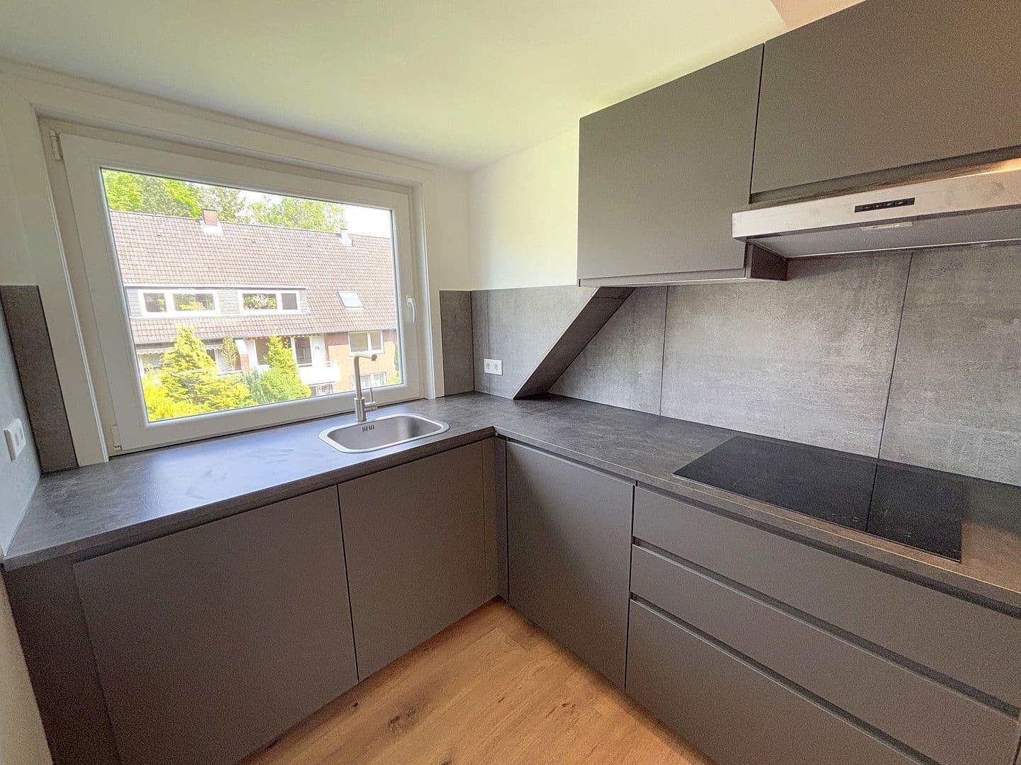 Predaj bytu 3-izbový 79 m², Hamburg, Hamburg Predaj bytu 3-izbový 79 m², Hamburg, Hamburg