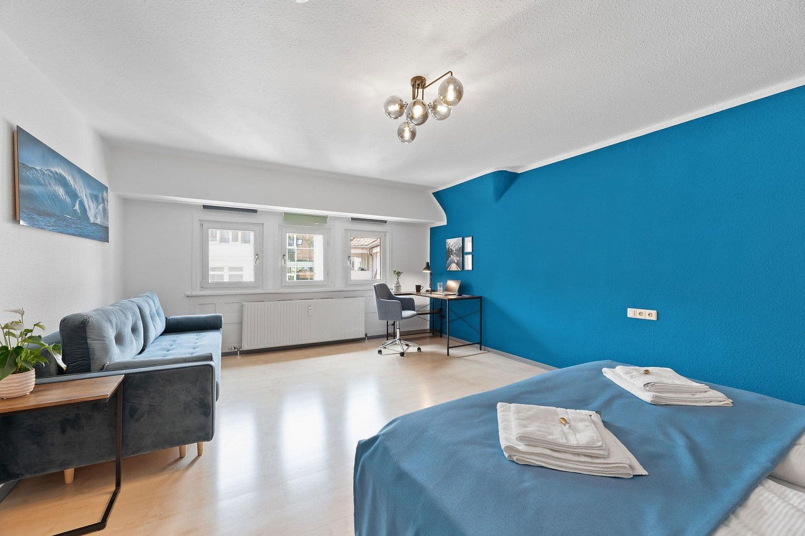 Prenájom bytu 2-izbový 92 m², Am Kronenhof 29, Esslingen am Neckar, Bádensko-Wurttembersko Prenájom bytu 2-izbový 92 m², Am Kronenhof 29, Esslingen am Neckar, Bádensko-Wurttembersko