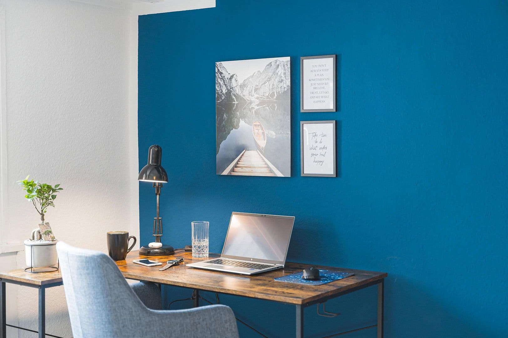 Prenájom bytu 2-izbový 92 m², Am Kronenhof 29, Esslingen am Neckar, Bádensko-Wurttembersko Prenájom bytu 2-izbový 92 m², Am Kronenhof 29, Esslingen am Neckar, Bádensko-Wurttembersko