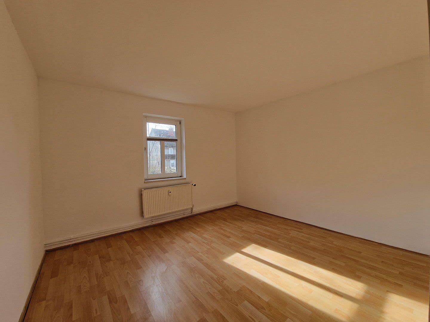 Prenájom bytu 3-izbový 116 m², Osteröderstraße 60a, Clausthal-Zellerfeld, Dolné Sasko Prenájom bytu 3-izbový 116 m², Osteröderstraße 60a, Clausthal-Zellerfeld, Dolné Sasko
