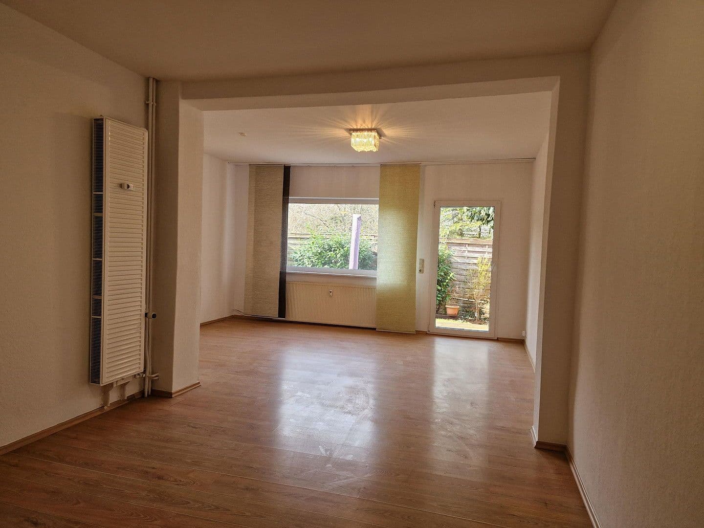 Prenájom bytu 3-izbový 116 m², Osteröderstraße 60a, Clausthal-Zellerfeld, Dolné Sasko Prenájom bytu 3-izbový 116 m², Osteröderstraße 60a, Clausthal-Zellerfeld, Dolné Sasko