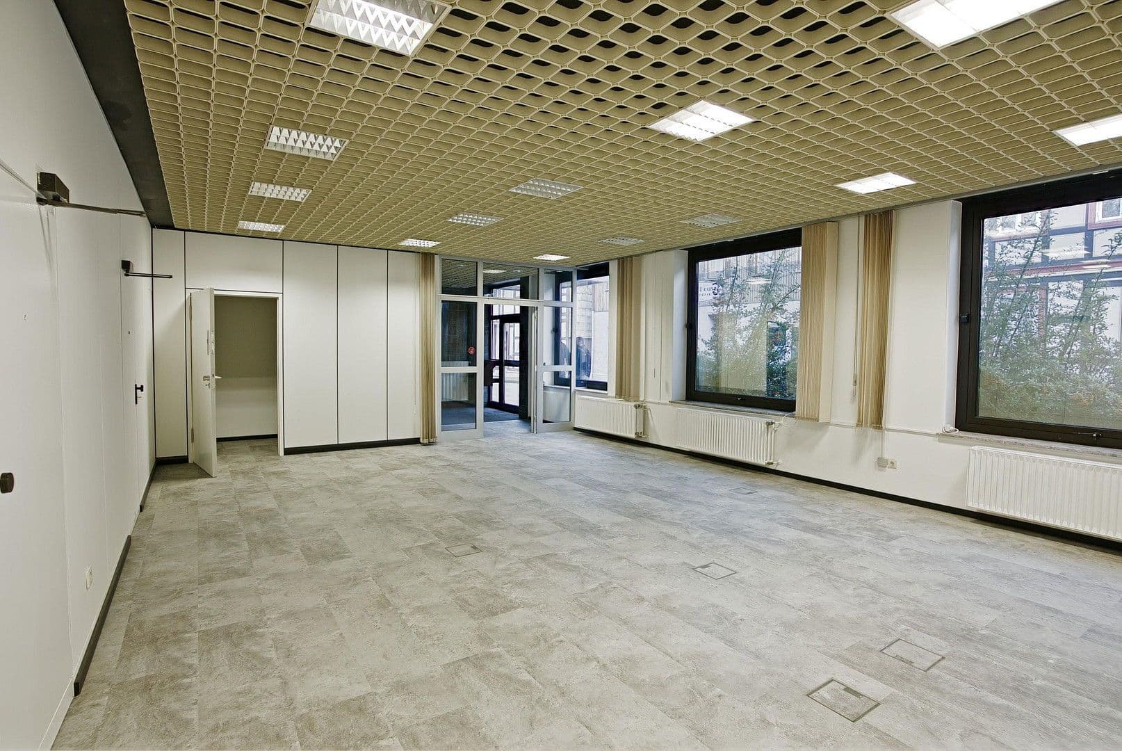 Prenájom kancelárie 105 m², Taubentalstraße 26, Walkenried, Dolné Sasko Prenájom kancelárie 105 m², Taubentalstraße 26, Walkenried, Dolné Sasko