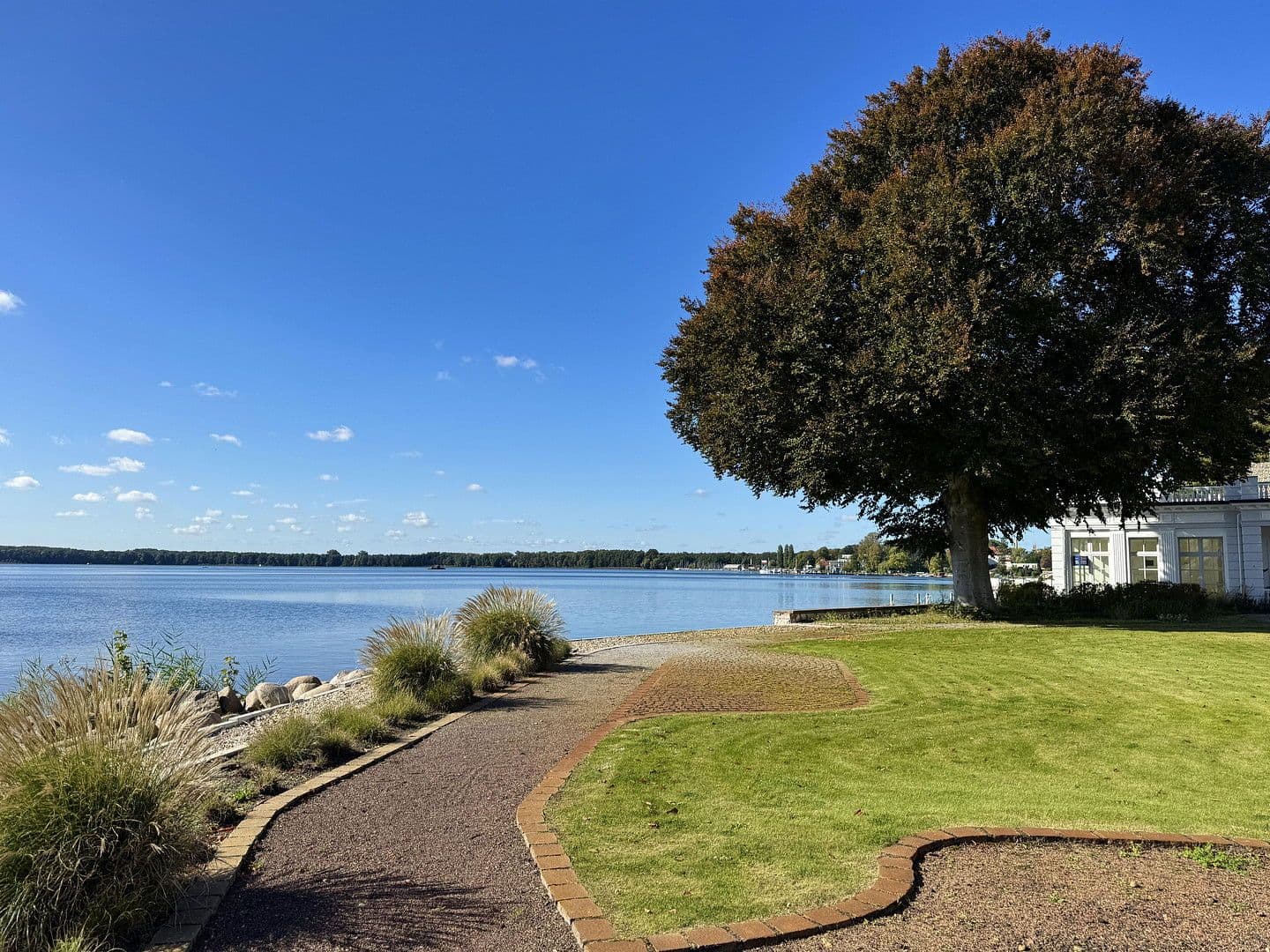 Prenájom bytu 2-izbový 113 m², Müggelseedamm 288, Berlin, Berlín Prenájom bytu 2-izbový 113 m², Müggelseedamm 288, Berlin, Berlín