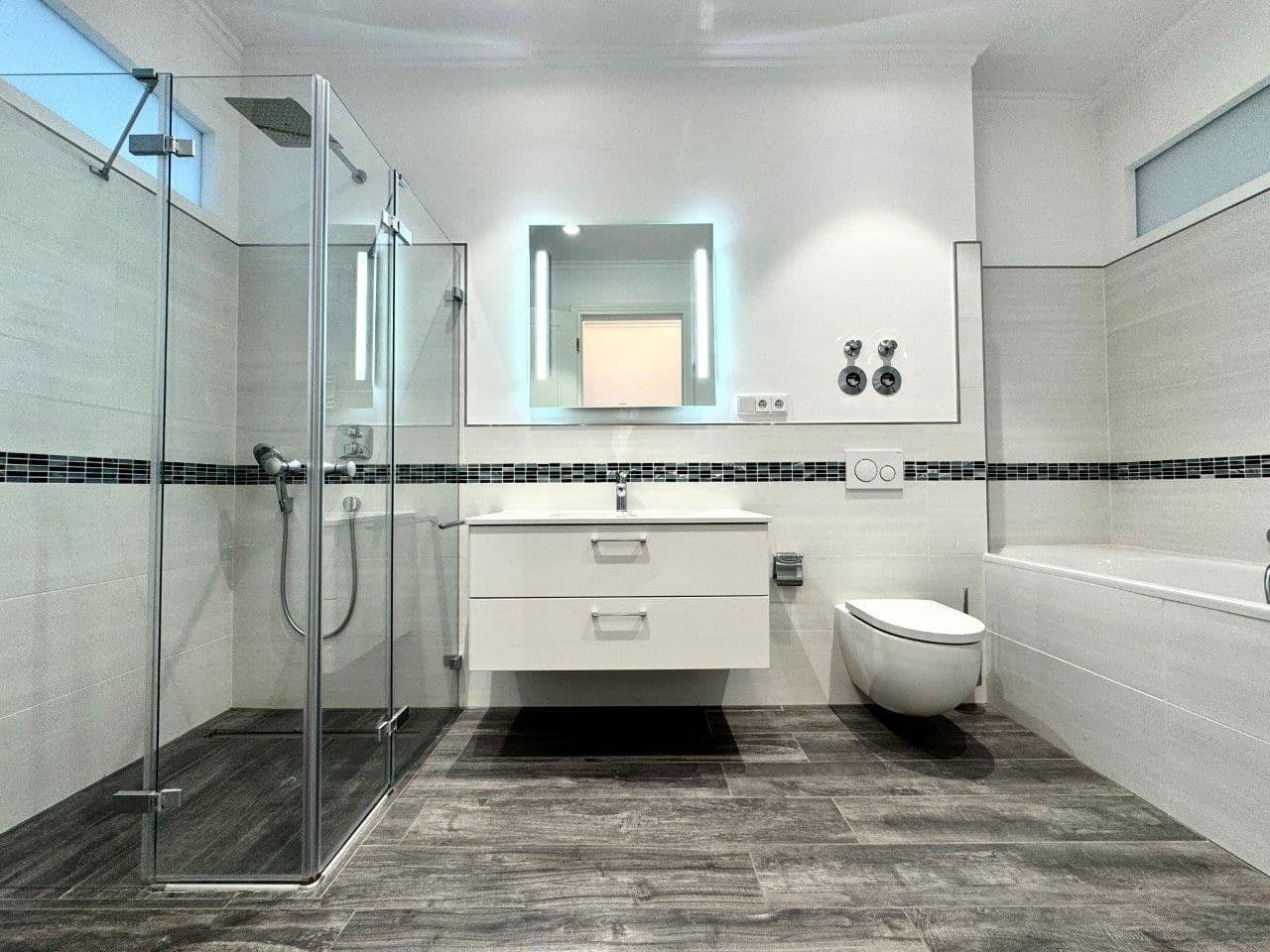 Prenájom bytu 2-izbový 113 m², Müggelseedamm 288, Berlin, Berlín Prenájom bytu 2-izbový 113 m², Müggelseedamm 288, Berlin, Berlín