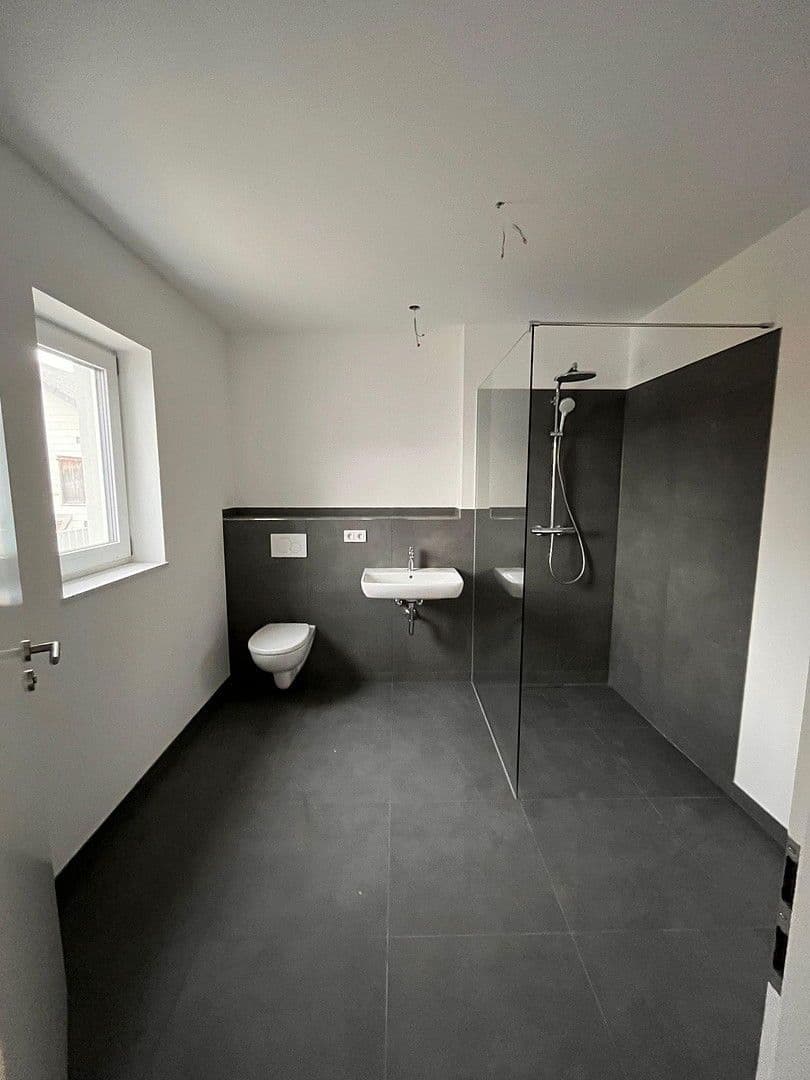 Prenájom bytu 2-izbový 61 m², Gangkofen, Bavorsko Prenájom bytu 2-izbový 61 m², Gangkofen, Bavorsko