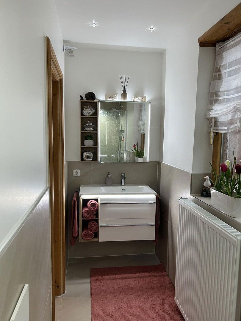 Predaj domu 160 m², pozemek 450 m², Brinkum, Dolné Sasko Predaj domu 160 m², pozemek 450 m², Brinkum, Dolné Sasko