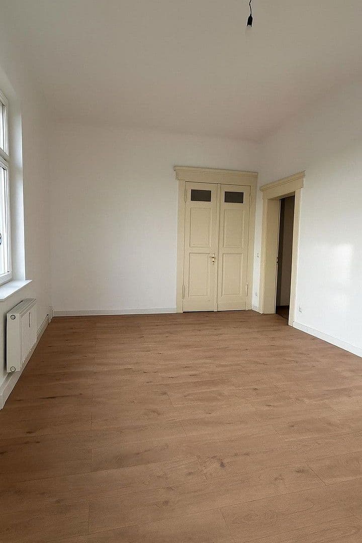 Prenájom bytu 5-izbový 150 m², Paracelsusstraße 2c, Halle (Saale), Sasko-Anhaltsko Prenájom bytu 5-izbový 150 m², Paracelsusstraße 2c, Halle (Saale), Sasko-Anhaltsko