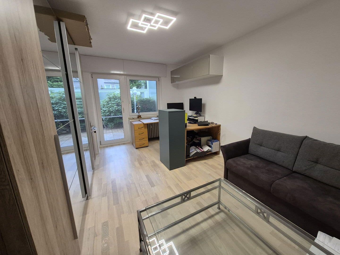 Prenájom bytu 3-izbový 96 m², Essen, Ruhr, Severné Porýnie - Westfálsko Prenájom bytu 3-izbový 96 m², Essen, Ruhr, Severné Porýnie - Westfálsko