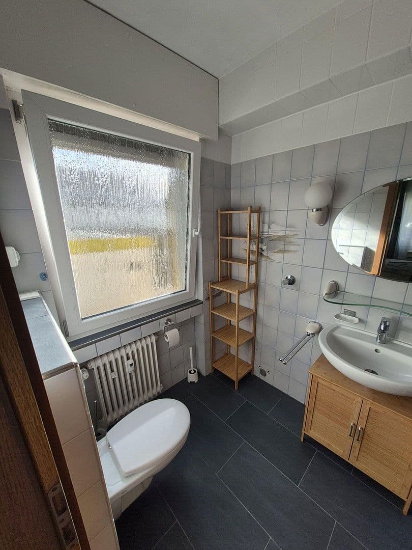 Prenájom bytu 3-izbový 96 m², Essen, Ruhr, Severné Porýnie - Westfálsko Prenájom bytu 3-izbový 96 m², Essen, Ruhr, Severné Porýnie - Westfálsko