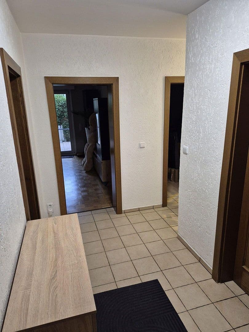 Prenájom bytu 3-izbový 96 m², Essen, Ruhr, Severné Porýnie - Westfálsko Prenájom bytu 3-izbový 96 m², Essen, Ruhr, Severné Porýnie - Westfálsko