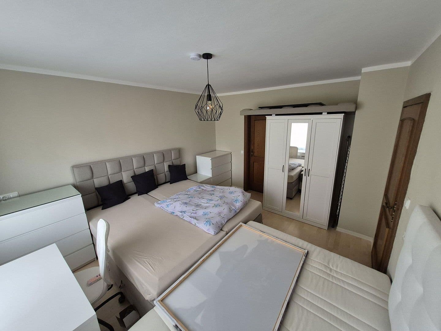 Prenájom bytu 3-izbový 96 m², Essen, Ruhr, Severné Porýnie - Westfálsko Prenájom bytu 3-izbový 96 m², Essen, Ruhr, Severné Porýnie - Westfálsko