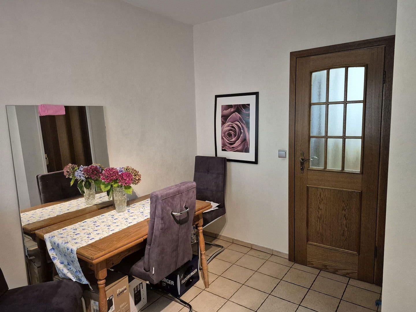 Prenájom bytu 3-izbový 96 m², Essen, Ruhr, Severné Porýnie - Westfálsko Prenájom bytu 3-izbový 96 m², Essen, Ruhr, Severné Porýnie - Westfálsko