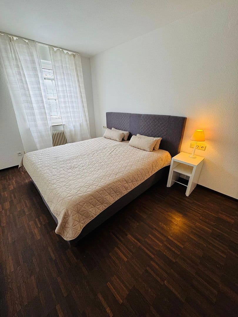 Prenájom bytu 2-izbový 51 m², Leinfelden-Echterdingen, Bádensko-Wurttembersko Prenájom bytu 2-izbový 51 m², Leinfelden-Echterdingen, Bádensko-Wurttembersko