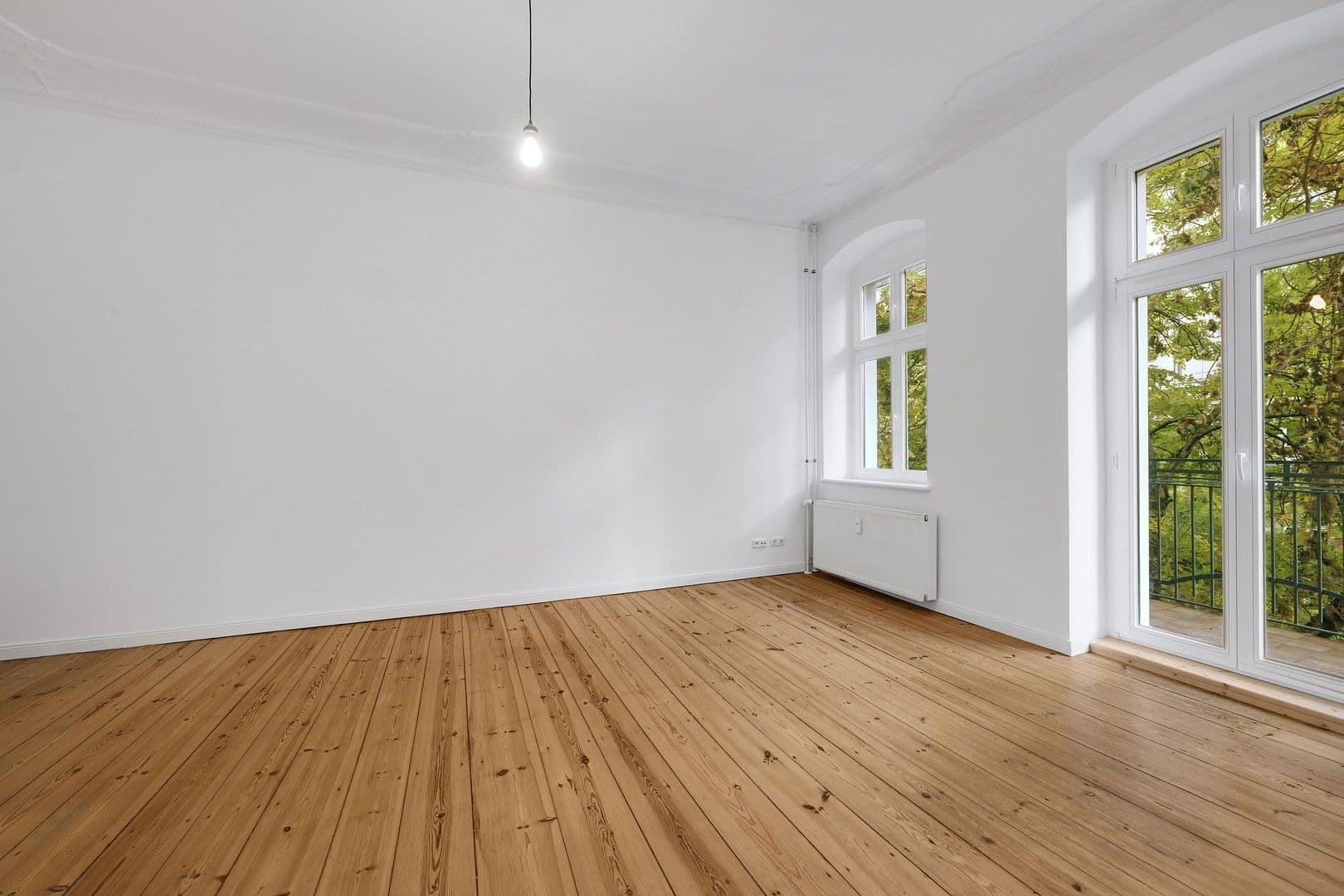 Predaj bytu 3-izbový 101 m², Berlin, Berlín Predaj bytu 3-izbový 101 m², Berlin, Berlín