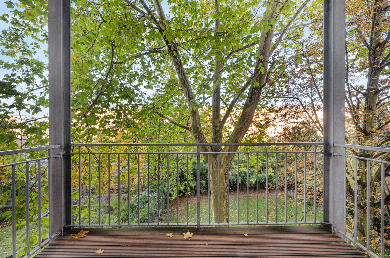 Predaj bytu 3-izbový 101 m², Berlin, Berlín Predaj bytu 3-izbový 101 m², Berlin, Berlín