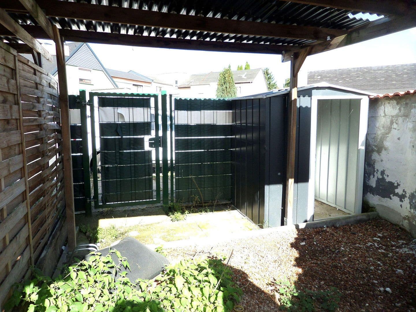 Predaj domu 157 m², pozemek 341 m², Lauchhammer, Brandenbursko Predaj domu 157 m², pozemek 341 m², Lauchhammer, Brandenbursko