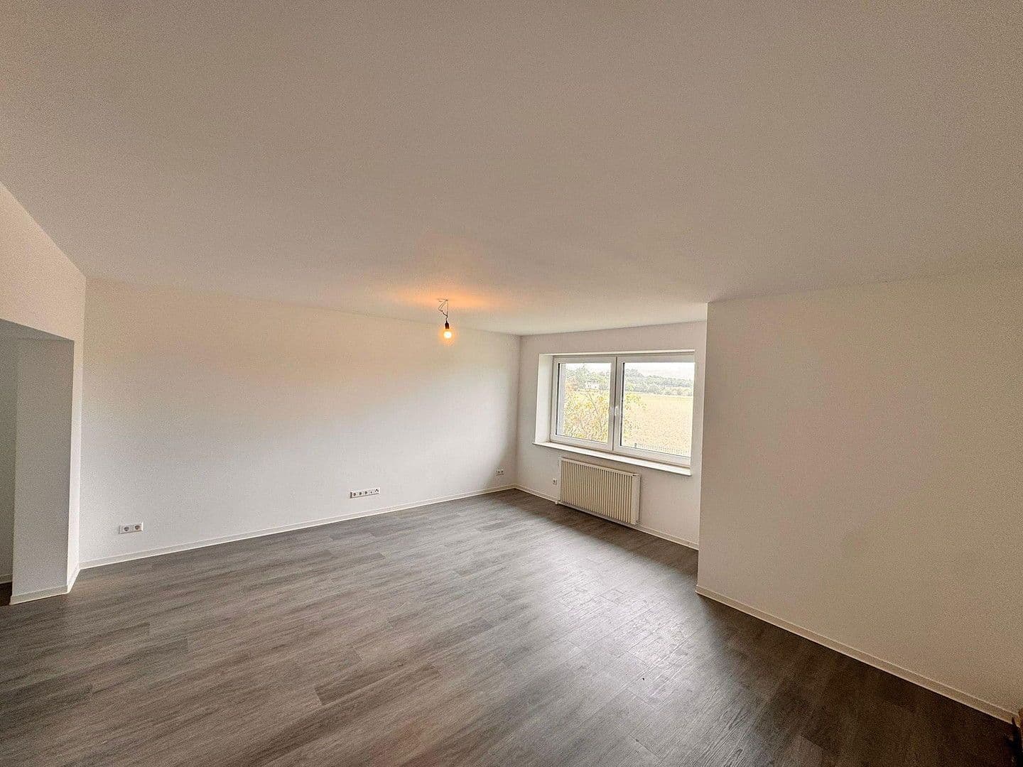 Predaj domu 125 m², pozemek 460 m², Casumer Straße, Borgholzhausen, Severné Porýnie - Westfálsko Predaj domu 125 m², pozemek 460 m², Casumer Straße, Borgholzhausen, Severné Porýnie - Westfálsko