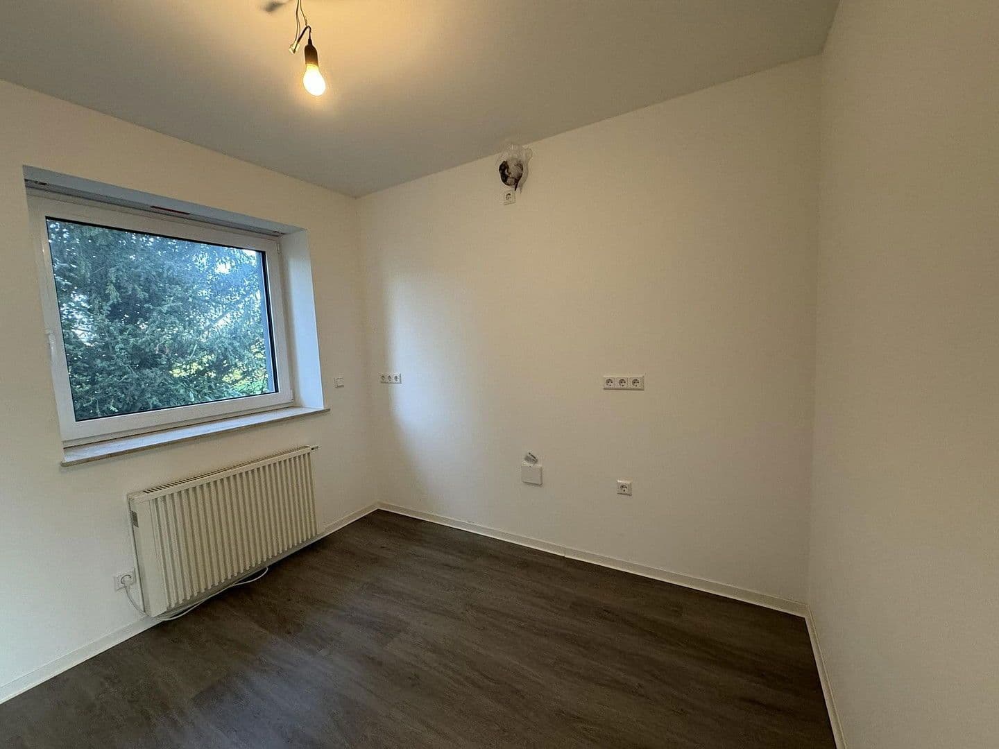 Predaj domu 125 m², pozemek 460 m², Casumer Straße, Borgholzhausen, Severné Porýnie - Westfálsko Predaj domu 125 m², pozemek 460 m², Casumer Straße, Borgholzhausen, Severné Porýnie - Westfálsko